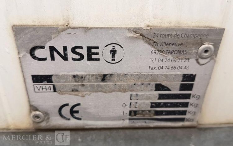 CNSE ABRI CHANTIER 9M2 ISOLE + WC  EY-147-YC