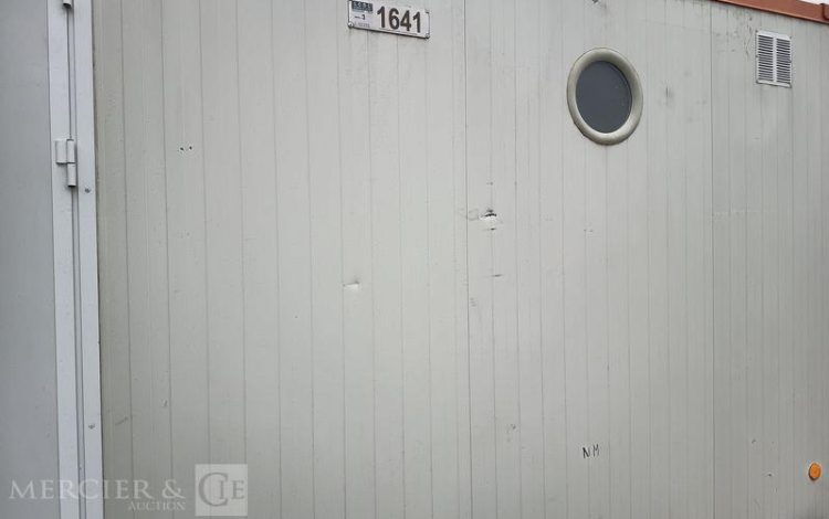 CNSE ABRI CHANTIER 9M2 ISOLE + WC  EY-147-YC