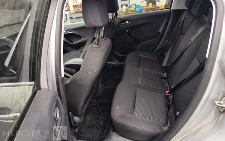 PEUGEOT 208  FB-790-WX