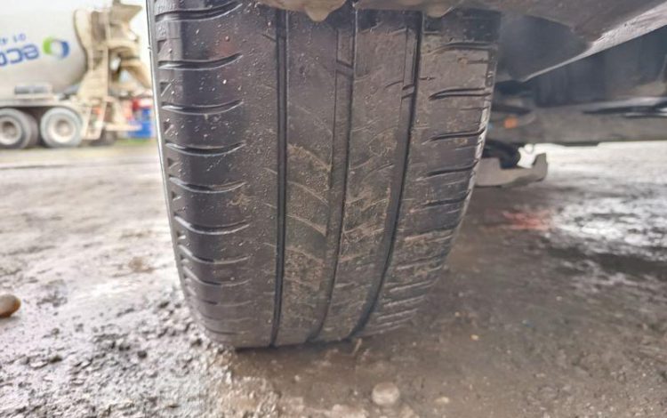 PEUGEOT 208  FB-790-WX