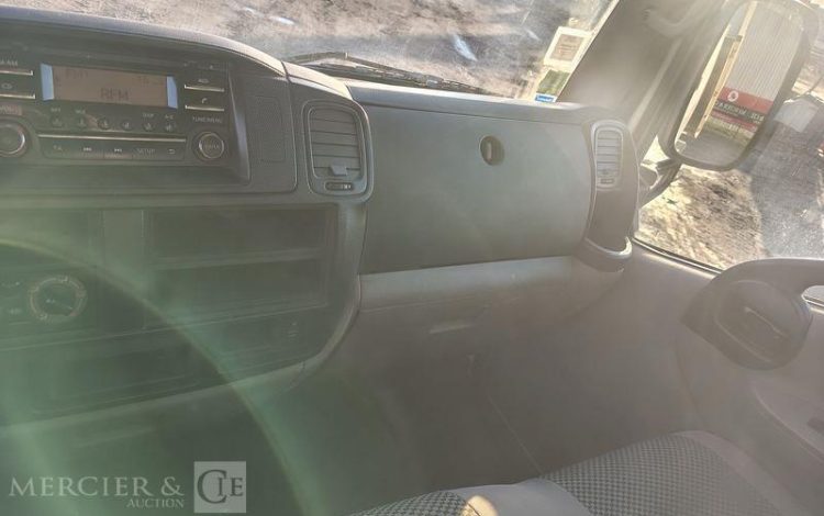 NISSAN NT400  FD-097-GH