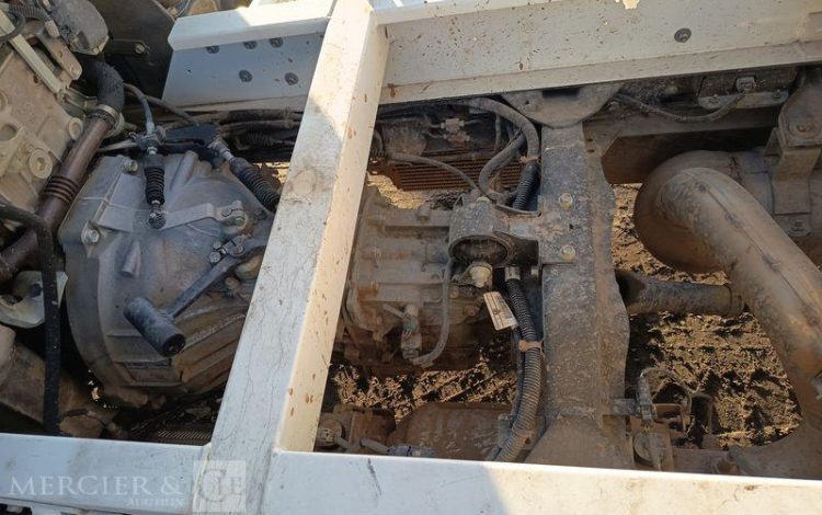 NISSAN NT400  FD-097-GH