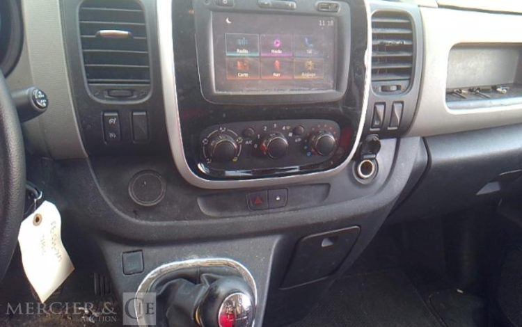 RENAULT TRAFIC 1.6 DCI 120 L1H1 CONFORT BLANC FE-779-XM