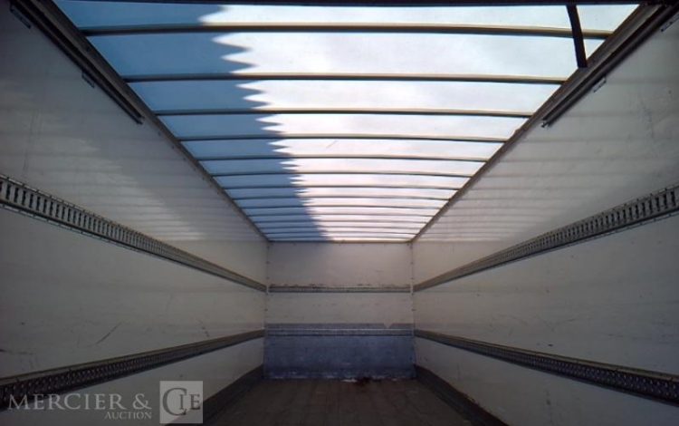 SCANIA PORTEUR P340 EURO 6 HAYON 4X2 PTAC 19T BLANC FE-879-SX