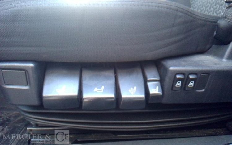 SCANIA PORTEUR P340 EURO 6 HAYON 4X2 PTAC 19T BLANC FE-879-SX