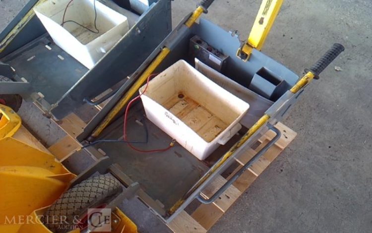 FEU TRICOLORE ALTERNATIF 47KG  FEU748503