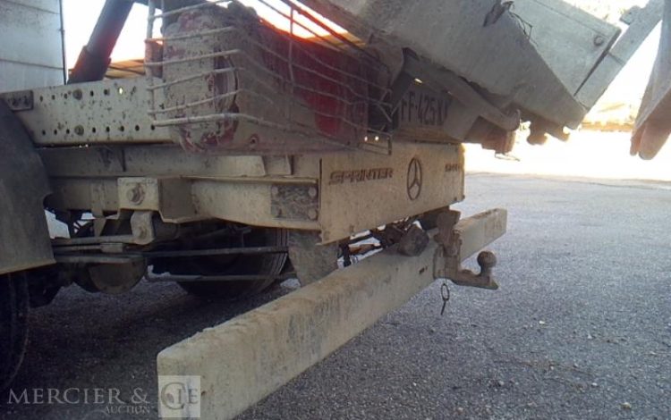 MERCEDES SPRINTER 514 CDI BENNE SIMPLE CABINE COFFRE BLANC FF-425-XJ