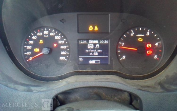 MERCEDES SPRINTER 514 CDI BENNE SIMPLE CABINE COFFRE BLANC FF-425-XJ