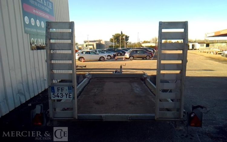 HUBIERE REMORQUE PORTE ENGIN 3T5  FF-543-YE