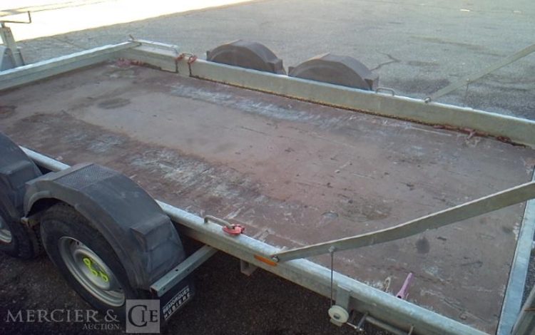 HUBIERE REMORQUE PORTE ENGIN 3T5  FF-543-YE