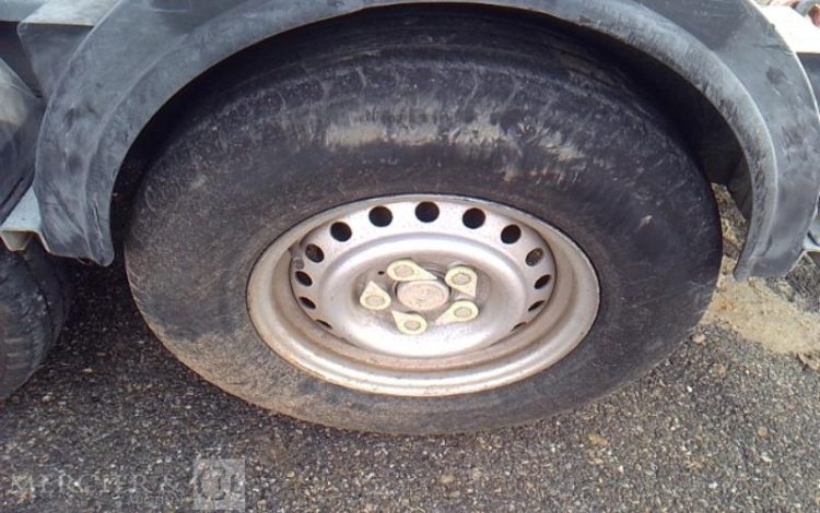 HUBIERE REMORQUE PORTE ENGIN 3T5  FG-238-DT