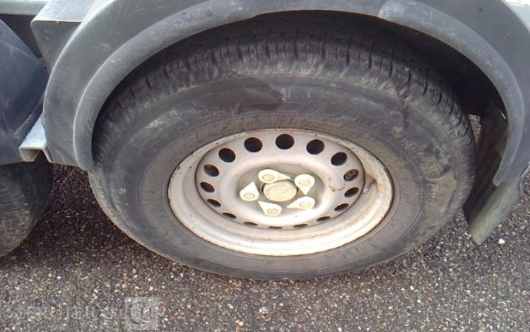 HUBIERE REMORQUE PORTE ENGIN 3T5  FG-238-DT