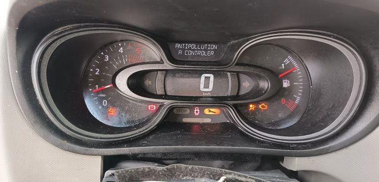 RENAULT TRAFIC FRIGO 1,6 DCI 16V ENERGY – DIESEL – 88268 KMS – ANNEE 2019 BLANC FG-595-PX