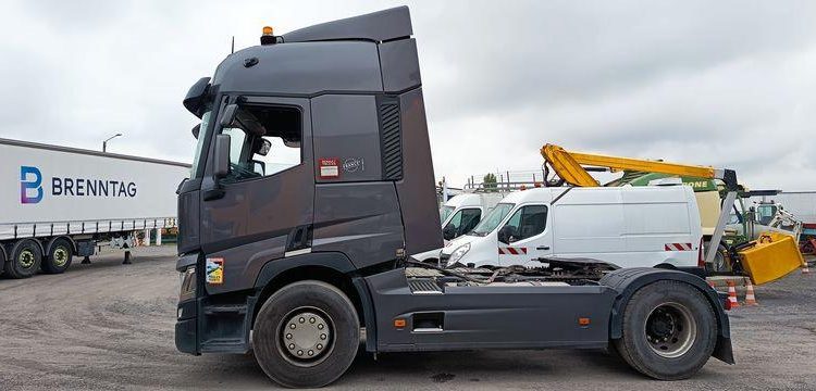 RENAULT T 480 DTI 13 EQUIPE HYDRAULIQUE PTRA : 44 TONNES – DIESEL – 776591 KMS – AN 2019 GRIS FH-639-TE