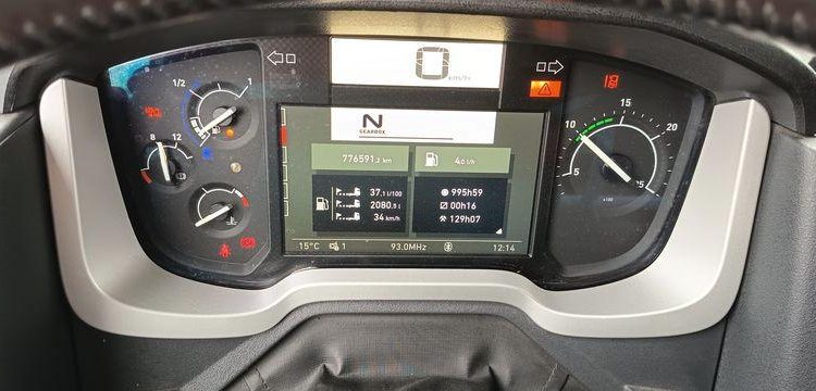 RENAULT T 480 DTI 13 EQUIPE HYDRAULIQUE PTRA : 44 TONNES – DIESEL – 776591 KMS – AN 2019 GRIS FH-639-TE