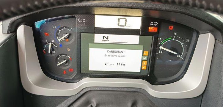 RENAULT T 480 DTI 13 EQUIPE HYDRAULIQUE PTRA : 44 TONNES – DIESEL – 776591 KMS – AN 2019 GRIS FH-639-TE