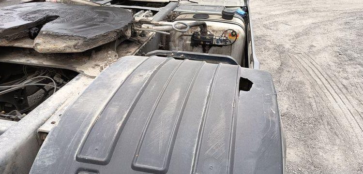 RENAULT T 480 DTI 13 EQUIPE HYDRAULIQUE PTRA : 44 TONNES – DIESEL – 776591 KMS – AN 2019 GRIS FH-639-TE