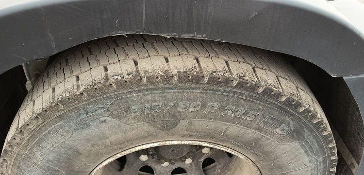 RENAULT T 480 DTI 13 EQUIPE HYDRAULIQUE PTRA : 44 TONNES – DIESEL – 776591 KMS – AN 2019 GRIS FH-639-TE