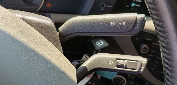 VOLVO FH 460 PTRA 44 TONNES – DIESEL – 976779 KMS – ANNEE 2019 BLANC FK-894-JP