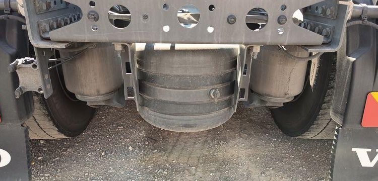 VOLVO FH 460 PTRA 44 TONNES – DIESEL – 976779 KMS – ANNEE 2019 BLANC FK-894-JP