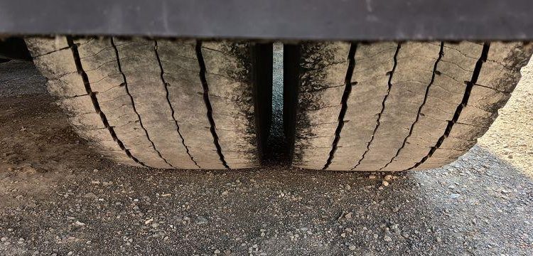 VOLVO FH 460 PTRA 44 TONNES – DIESEL – 976779 KMS – ANNEE 2019 BLANC FK-894-JP