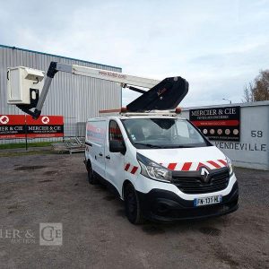 RENAULT TRAFIC AVEC NACELLE  FN-131-ML