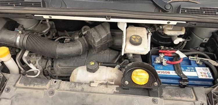 RENAULT TRAFIC AVEC NACELLE  FN-131-ML