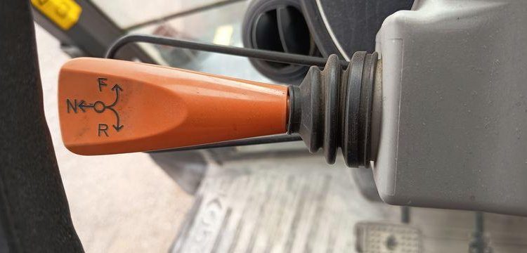 KUBOTA TRACTEUR M7152 – DIESEL –  6165 HEURES – ANNEE 2020  FP-596-EW