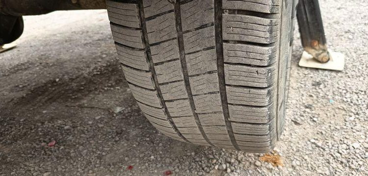 IVECO DAILY 35S14 AVEC NACELLE 141TLE – 12 M – 556 HEURES – 96199 KMS – ANNEE 2020 BLANC FT-458-RV