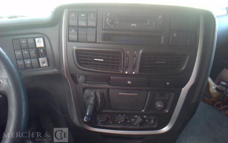 IVECO STRALIS 480E6 4X2 PTAC 19T BLANC FV-589-TF