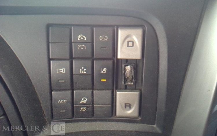 IVECO STRALIS 480E6 4X2 PTAC 19T BLANC FV-589-TF