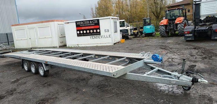 PHOENIX REMORQUE PORTE VOITURE 3 ESSIEUX – PTAC : 3,5 TONNES –  GN-860-AG