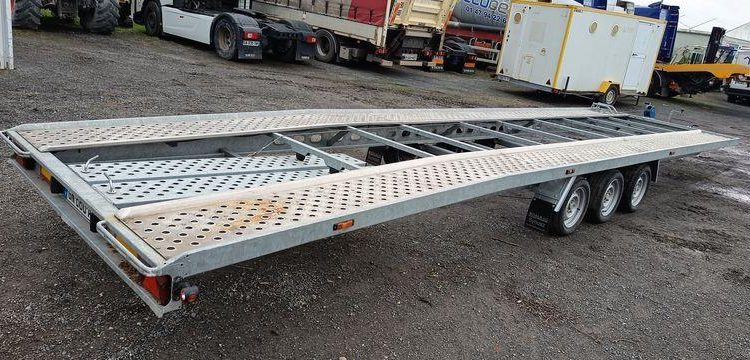 PHOENIX REMORQUE PORTE VOITURE 3 ESSIEUX – PTAC : 3,5 TONNES –  GN-860-AG