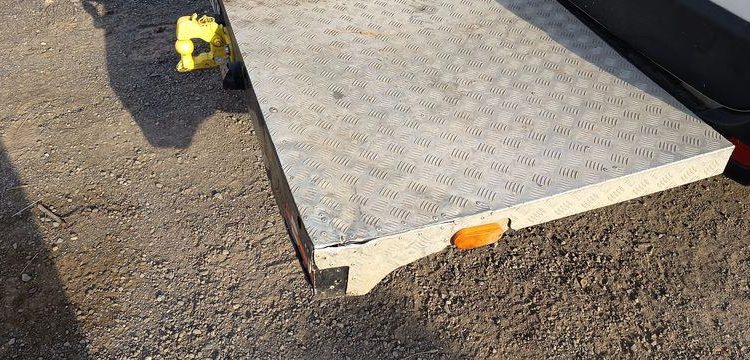 RENAULT MASTER AVEC NACELLE KLUBB KL32 / 10 M -DIESEL – 271 HEURES – 29791 KMS – AN 2016 BLANC GC-197-VK