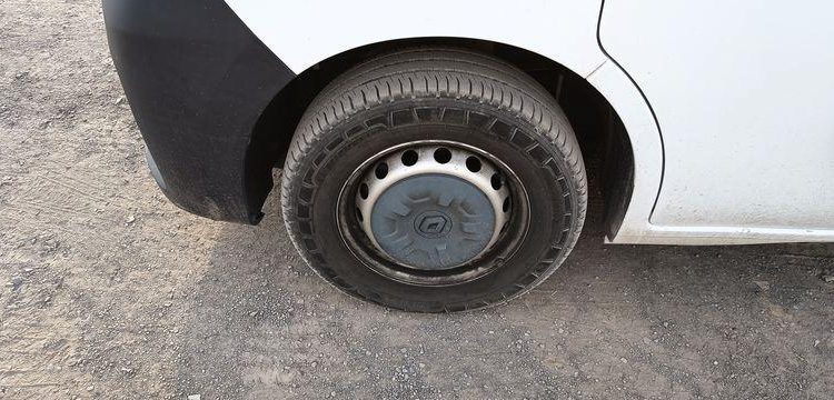 RENAULT MASTER AVEC NACELLE KLUBB KL32 / 10 M -DIESEL – 271 HEURES – 29791 KMS – AN 2016 BLANC GC-197-VK