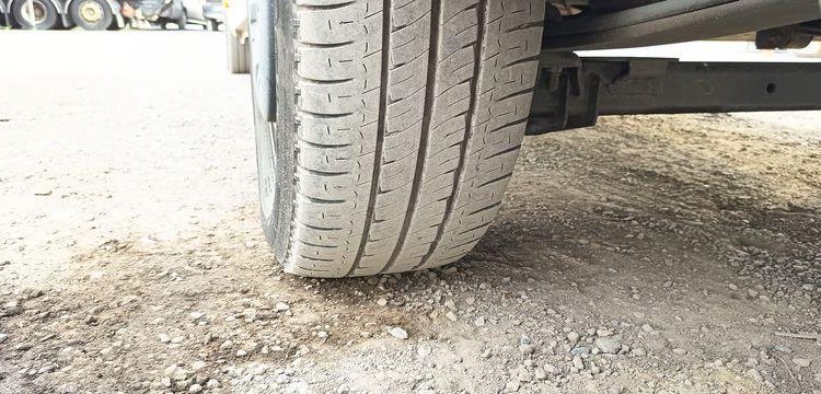 RENAULT MASTER AVEC NACELLE KLUBB KL32 / 10 M -DIESEL – 271 HEURES – 29791 KMS – AN 2016 BLANC GC-197-VK