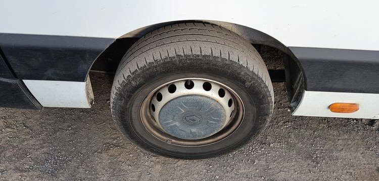 RENAULT MASTER AVEC NACELLE KLUBB KL32 / 10 M -DIESEL – 271 HEURES – 29791 KMS – AN 2016 BLANC GC-197-VK