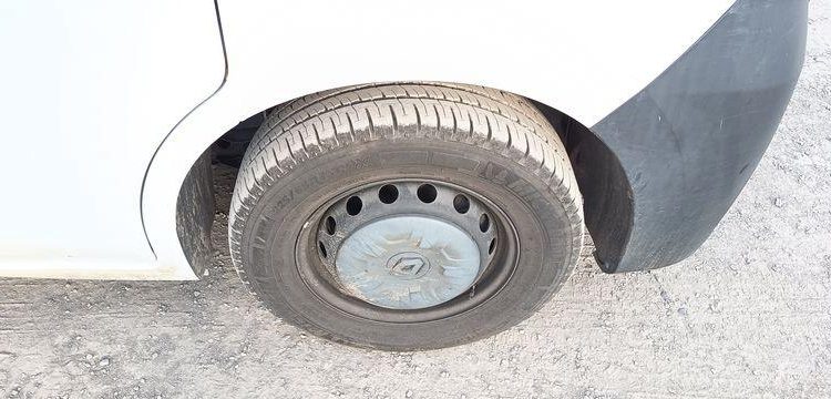 RENAULT MASTER AVEC NACELLE KLUBB KL32 / 10 M -DIESEL – 271 HEURES – 29791 KMS – AN 2016 BLANC GC-197-VK