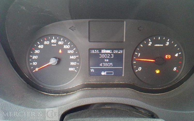 MERCEDES SPRINTER 519 CDI BENNE SIMPLE CABINE COFFRE BLANC GC-325-FG