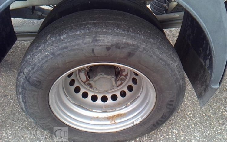 MERCEDES SPRINTER 519 CDI BENNE SIMPLE CABINE COFFRE BLANC GC-325-FG