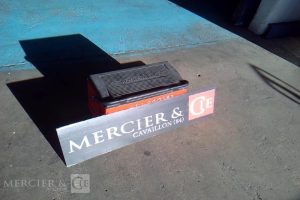 GENERIQUE GELE TUBE ELECTRIQUE 230V ROUGE GEL010593