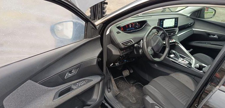PEUGEOT 3008 STYLE SUV 1.5 BLUEHDi 131 CV / 96 KW – DIESEL – 196210 LMS – ANNEE 2022 NOIR GF-327-PV