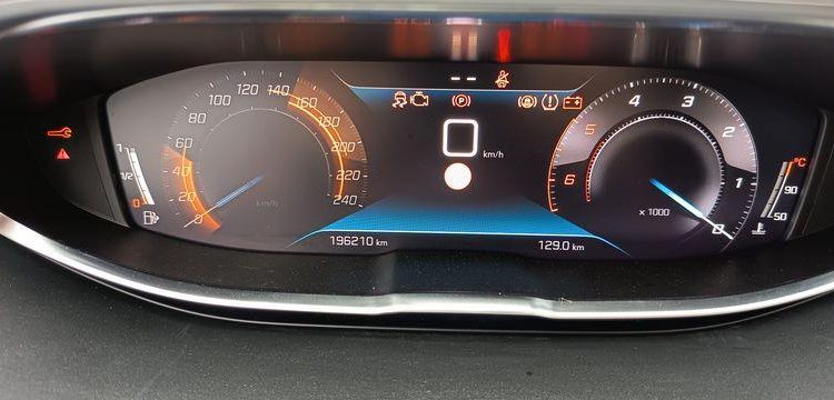 PEUGEOT 3008 STYLE SUV 1.5 BLUEHDi 131 CV / 96 KW – DIESEL – 196210 LMS – ANNEE 2022 NOIR GF-327-PV