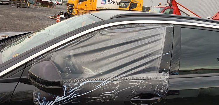 PEUGEOT 3008 STYLE SUV 1.5 BLUEHDi 131 CV / 96 KW – DIESEL – 196210 LMS – ANNEE 2022 NOIR GF-327-PV