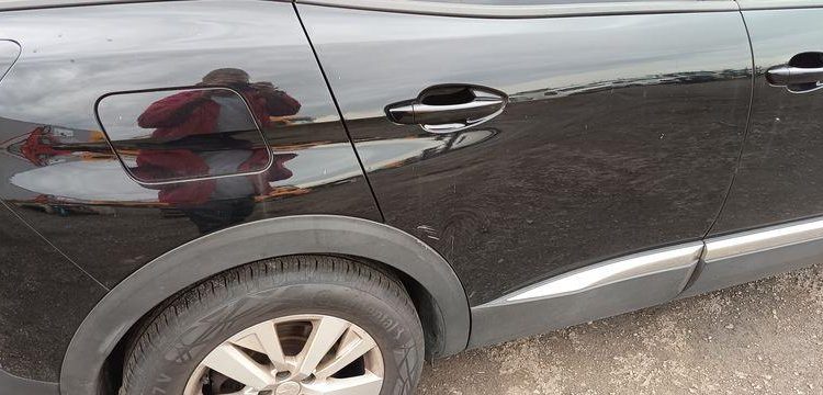 PEUGEOT 3008 STYLE SUV 1.5 BLUEHDi 131 CV / 96 KW – DIESEL – 196210 LMS – ANNEE 2022 NOIR GF-327-PV