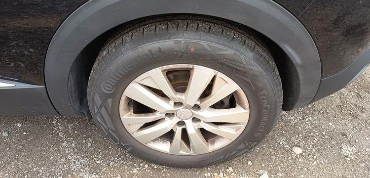 PEUGEOT 3008 STYLE SUV 1.5 BLUEHDi 131 CV / 96 KW – DIESEL – 196210 LMS – ANNEE 2022 NOIR GF-327-PV