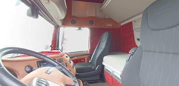 DAF XF 480 FT – 4X2 – SPACE CABINE  – 459764 KMS – ANNEE 2022 BLANC GG-849-FB