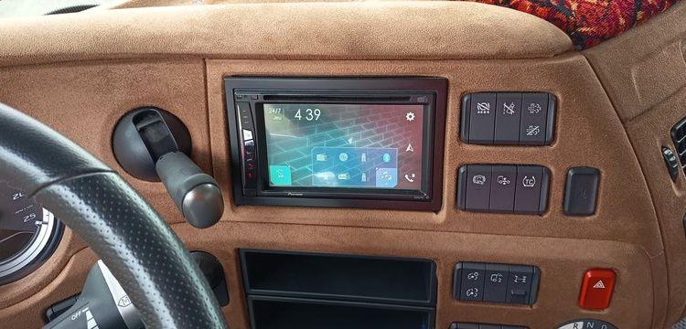 DAF XF 480 FT – 4X2 – SPACE CABINE  – 459764 KMS – ANNEE 2022 BLANC GG-849-FB