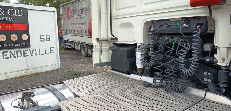 DAF XF 480 FT – 4X2 – SPACE CABINE  – 459764 KMS – ANNEE 2022 BLANC GG-849-FB