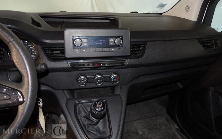 NISSAN TOWNSTAR 1.3 TCE 130ch BLANC GJ-402-FW